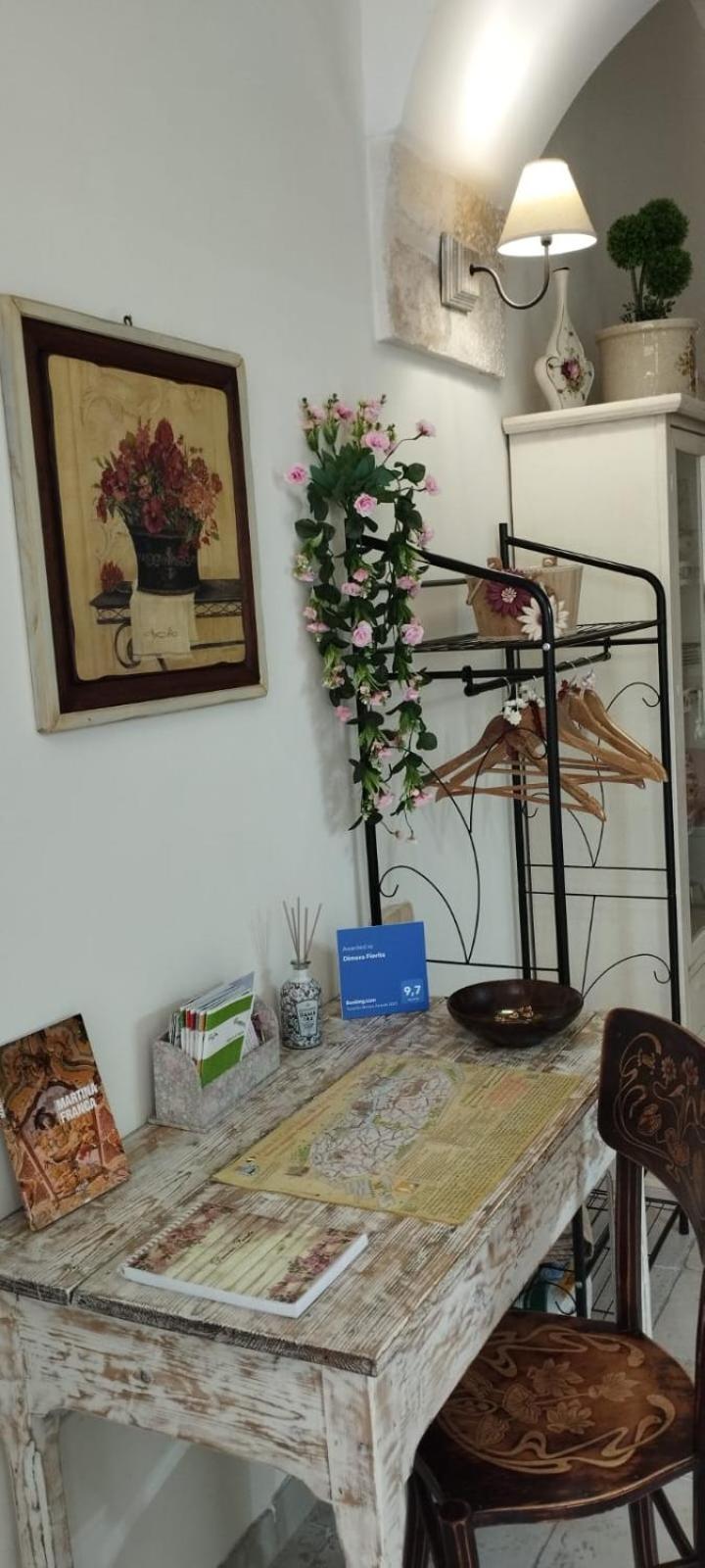 马丁纳弗兰卡Dimora Fiorita别墅 外观 照片